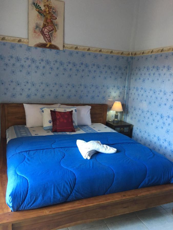 Wahyu Homestay 1 Nusa Lembongan  Bagian luar foto