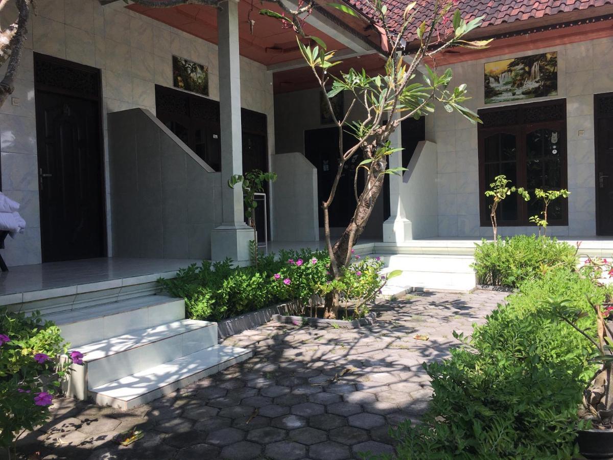 Wahyu Homestay 1 Nusa Lembongan  Bagian luar foto