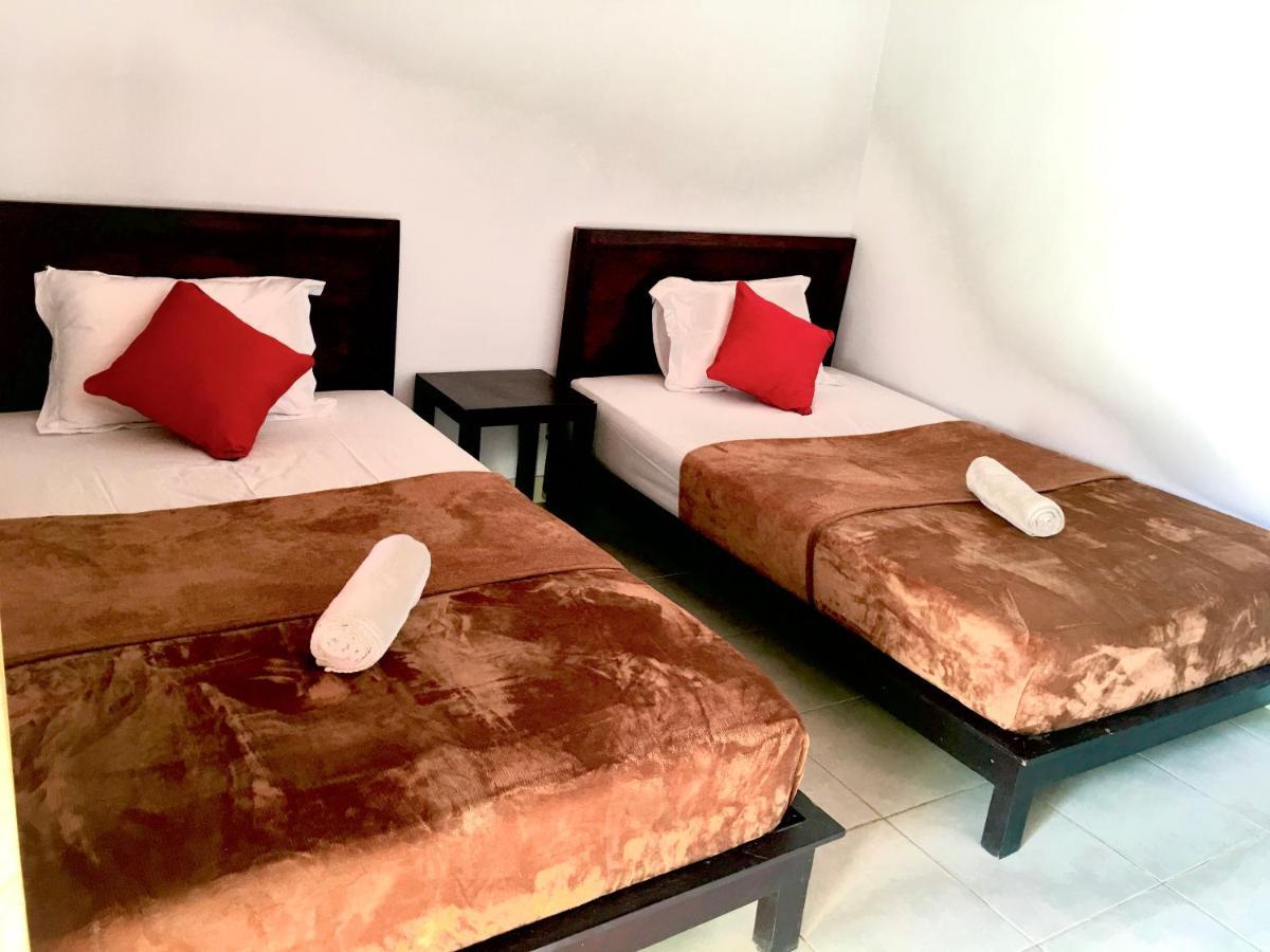 Wahyu Homestay 1 Nusa Lembongan  Bagian luar foto